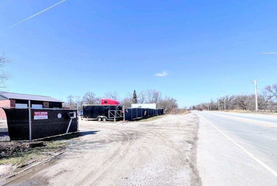 394 E Glenwood Dyer Road, Glenwood, IL 60425