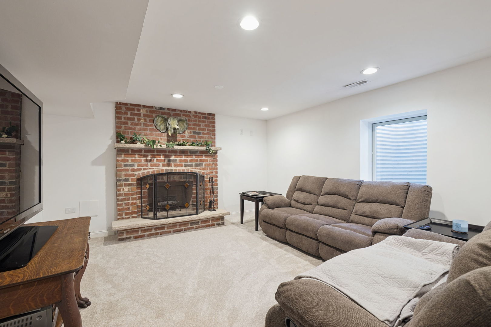 2067 Edgeview Drive, New Lenox, IL 60451