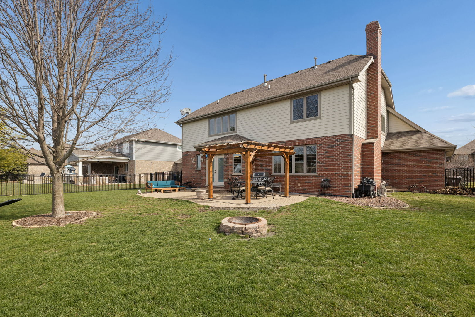 2067 Edgeview Drive, New Lenox, IL 60451