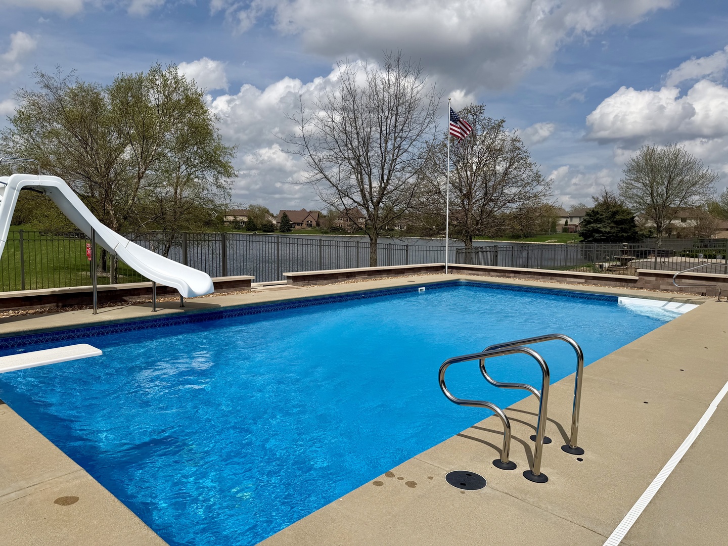 785 Stacey Drive, New Lenox, IL 60451