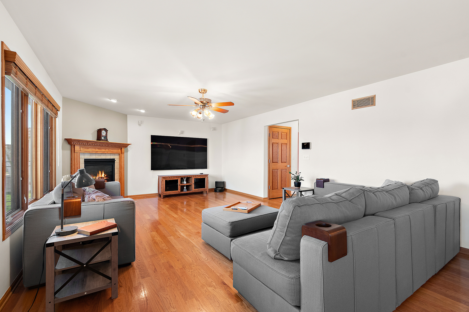 785 Stacey Drive, New Lenox, IL 60451