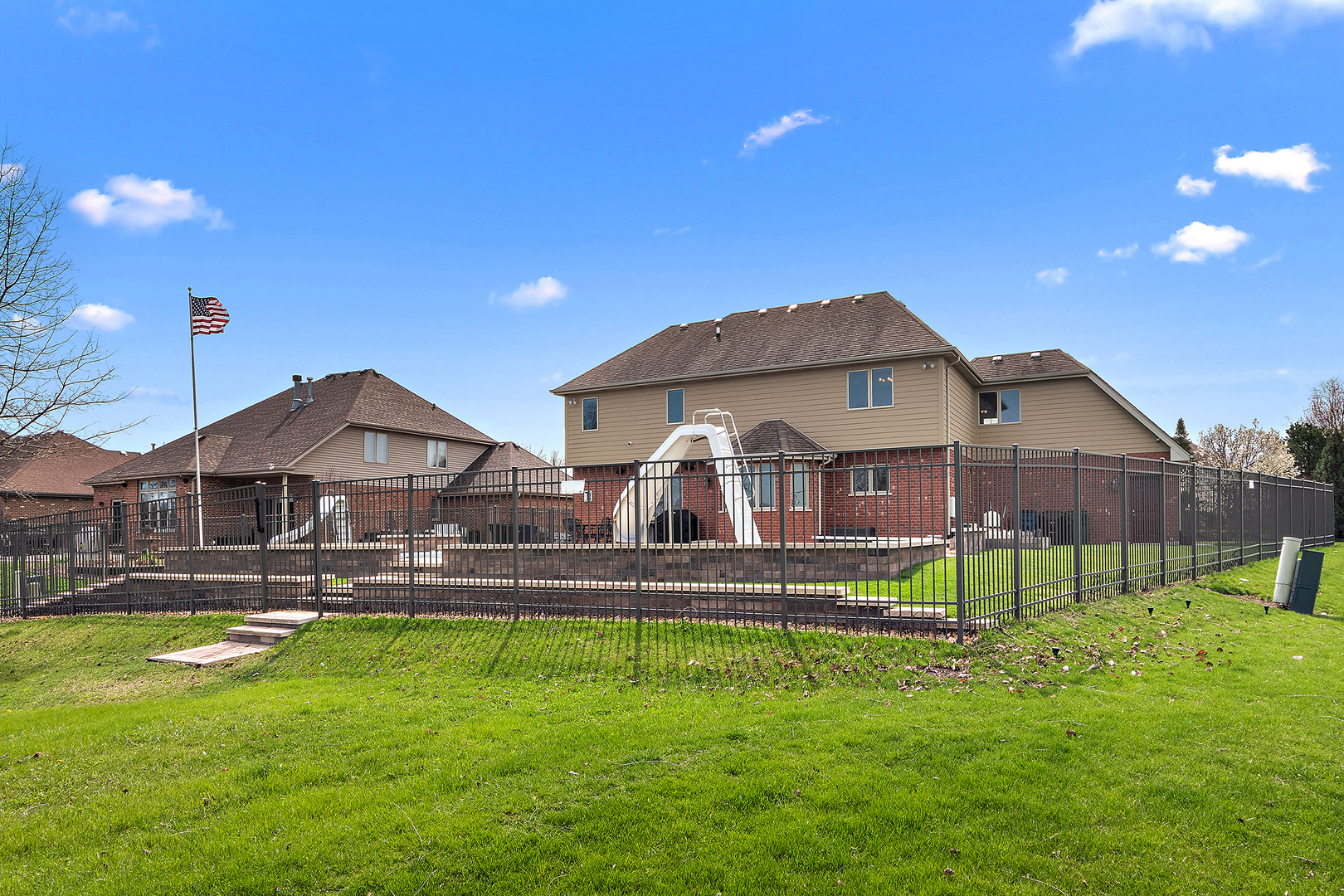 785 Stacey Drive, New Lenox, IL 60451