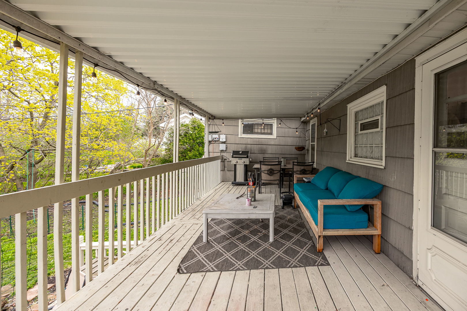 4624 Lee Avenue, Downers Grove, IL 60515