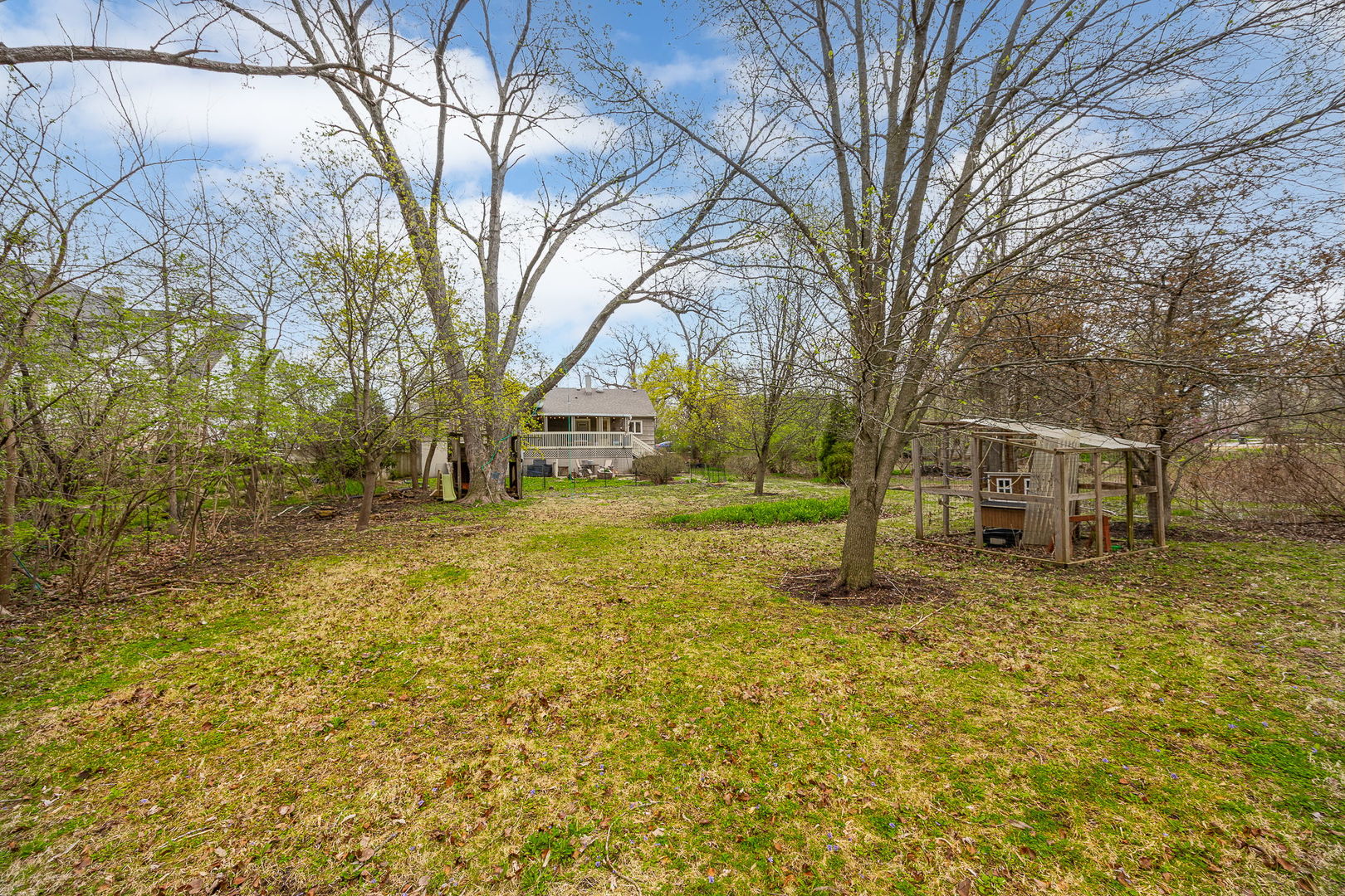 4624 Lee Avenue, Downers Grove, IL 60515