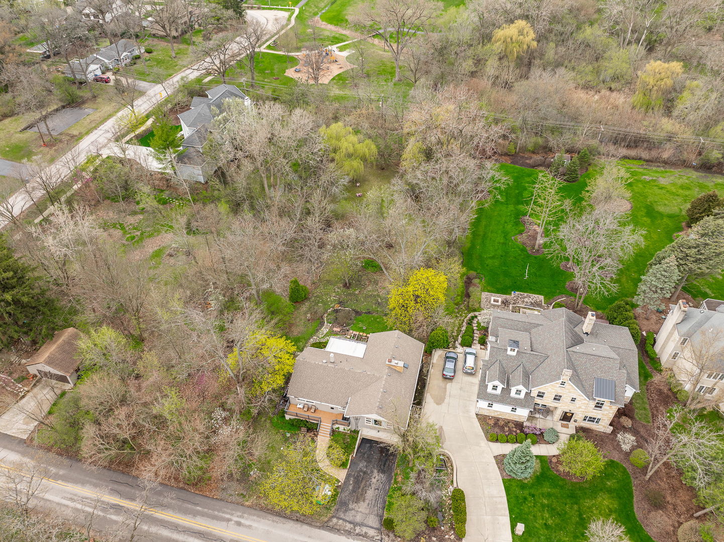 4624 Lee Avenue, Downers Grove, IL 60515