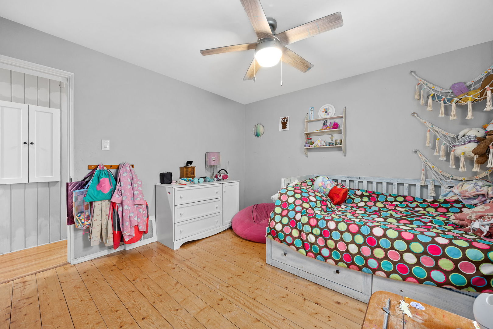 4624 Lee Avenue, Downers Grove, IL 60515