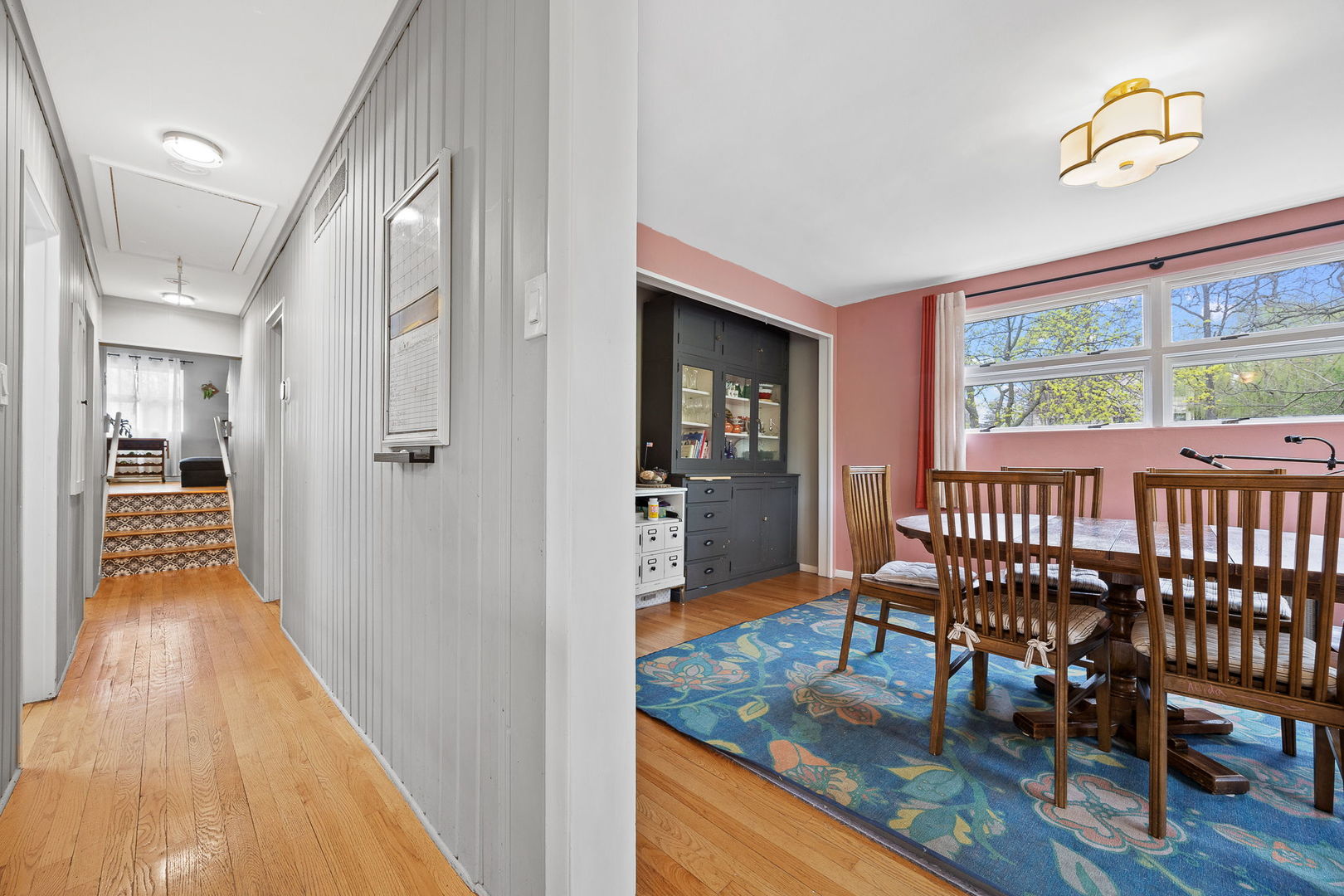 4624 Lee Avenue, Downers Grove, IL 60515