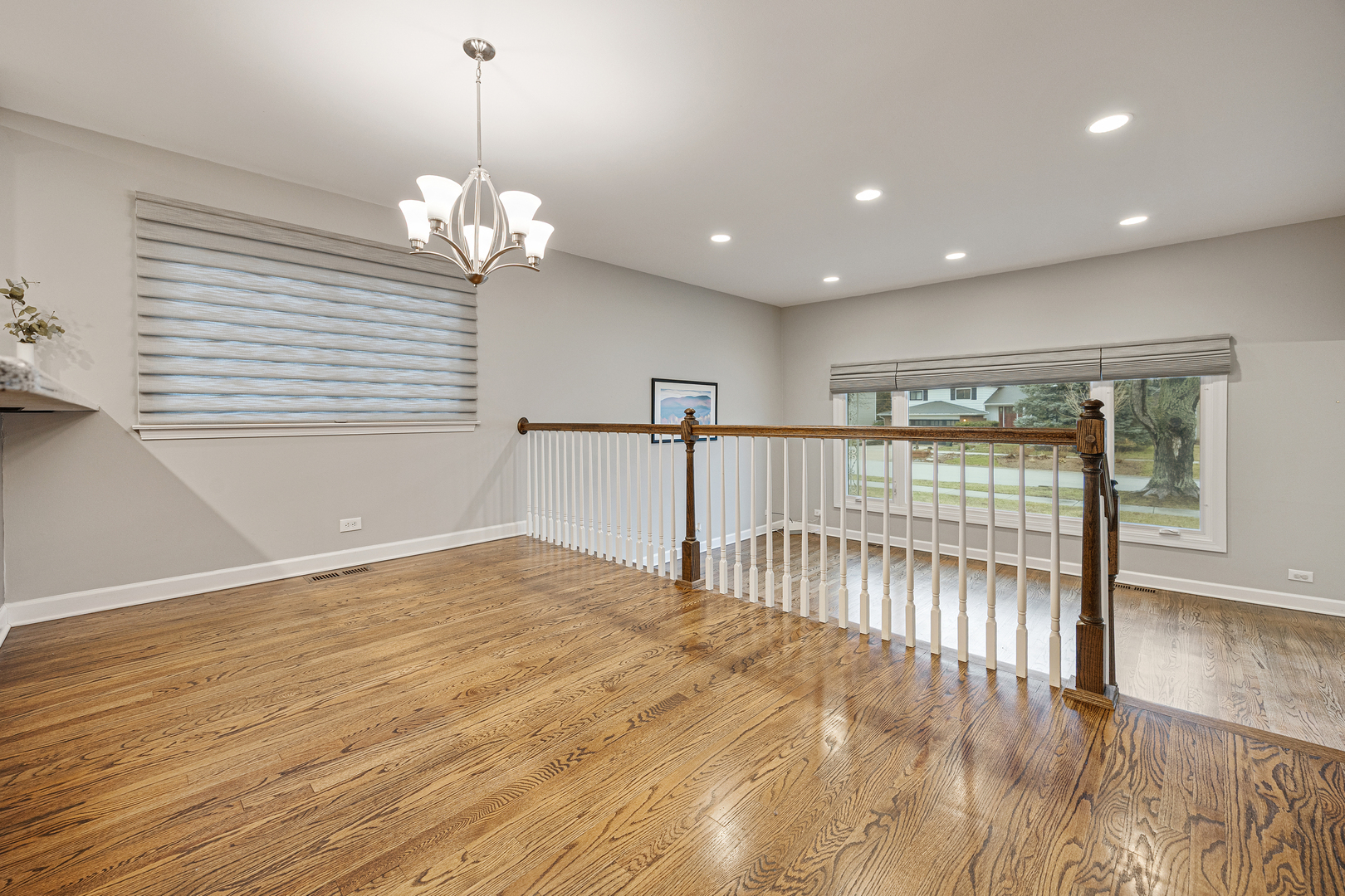 1811 AZALEA Lane, Mount Prospect, IL 60056