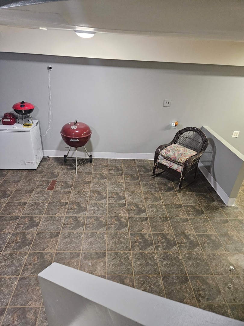 5121 Deblin Lane, Oak Lawn, IL 60453