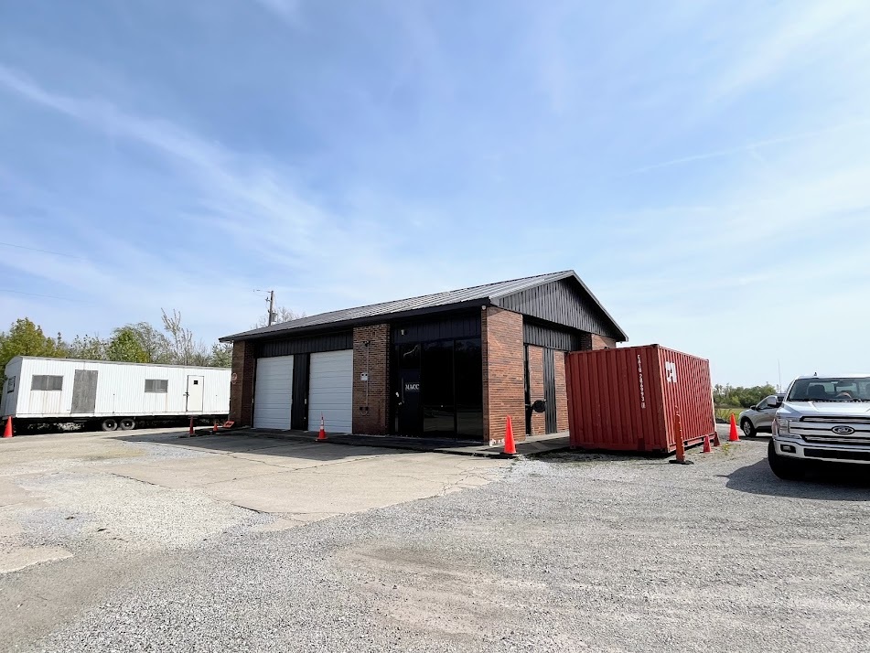 394 E Glenwood Dyer Road, Glenwood, IL 60425