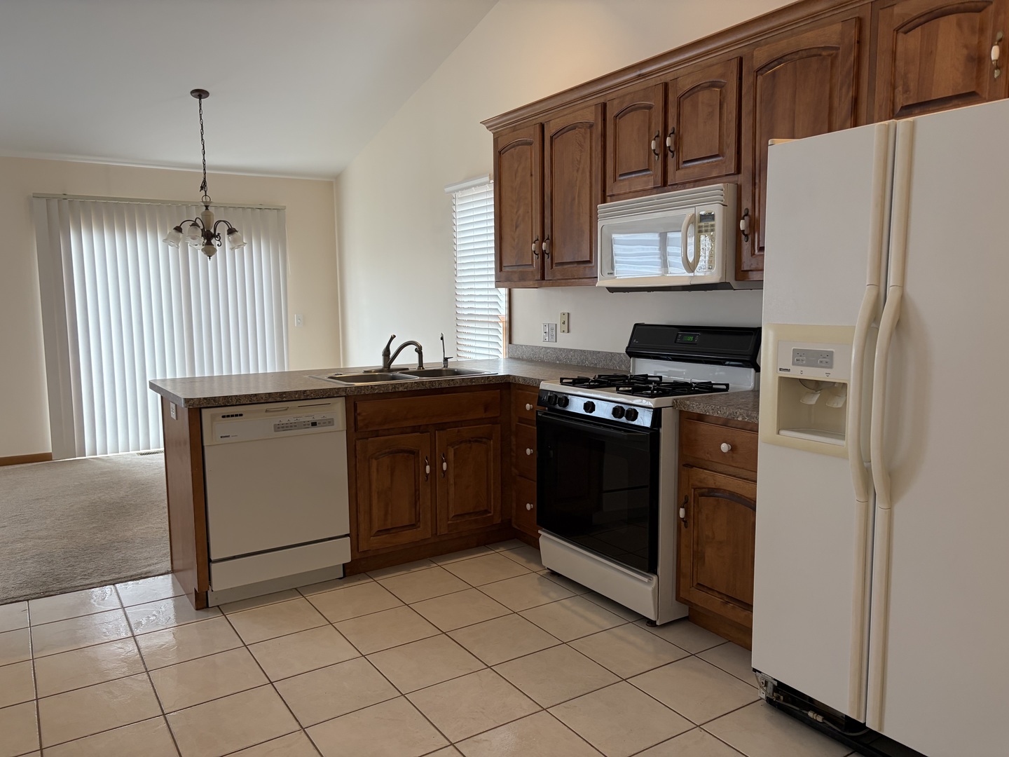 517 E Conley Drive, Elburn, IL 60119