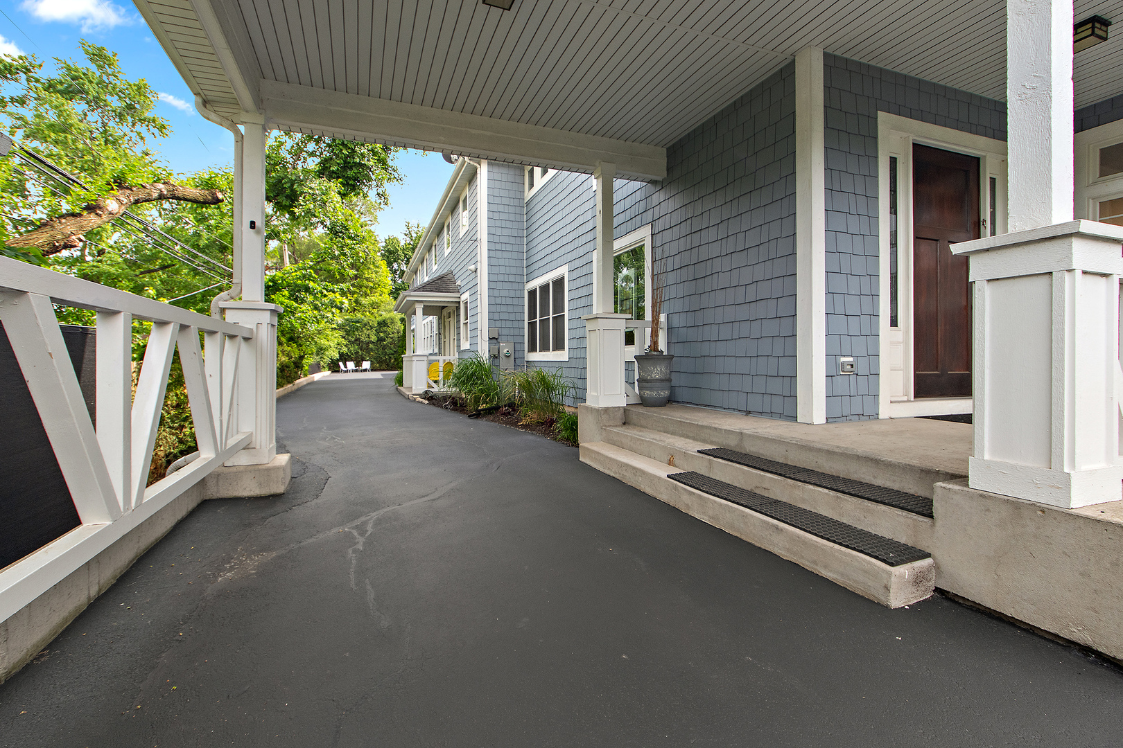 1605 187th Street, Homewood, IL 60430