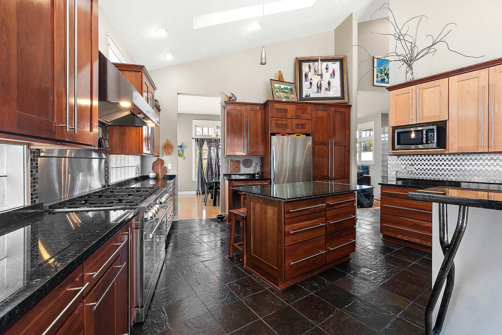 1605 187th Street, Homewood, IL 60430