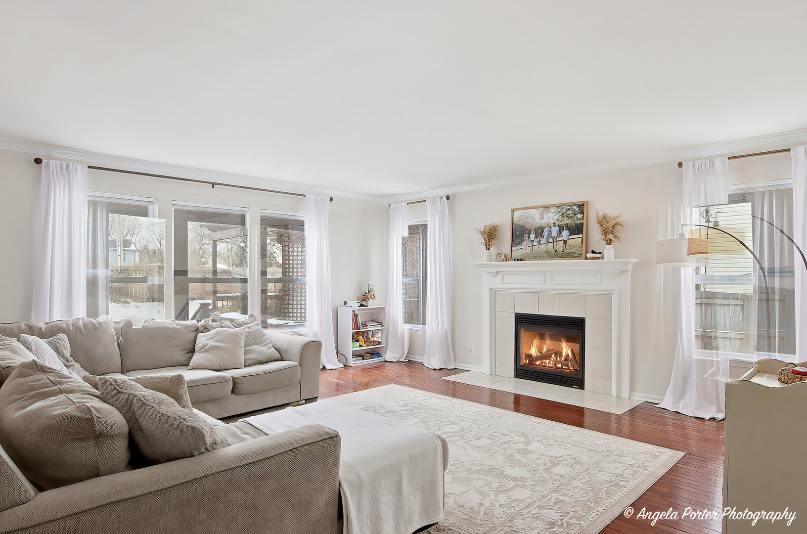 1901 Kennedy Drive, McHenry, IL 60050