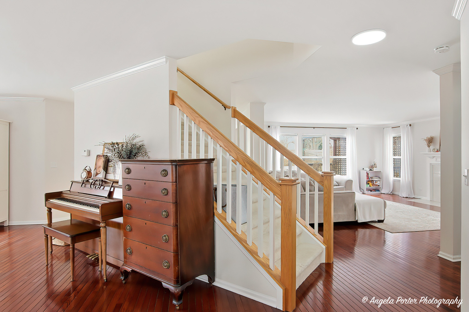 1901 Kennedy Drive, McHenry, IL 60050