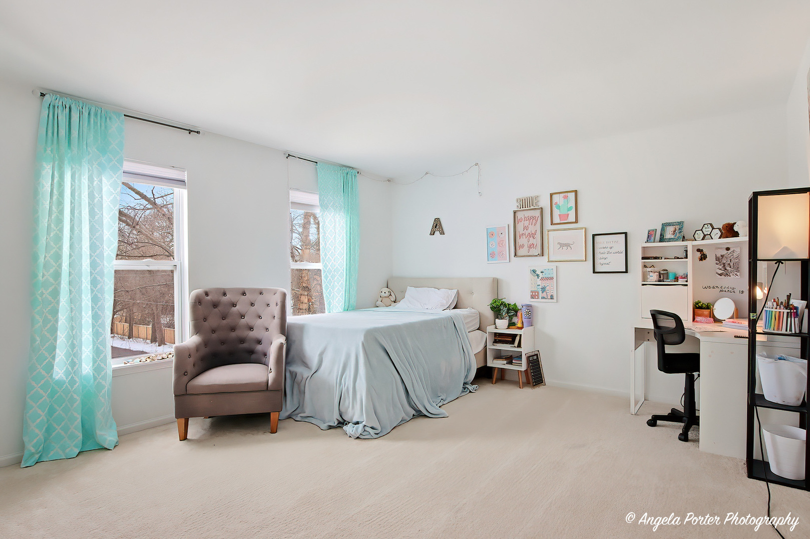 1901 Kennedy Drive, McHenry, IL 60050