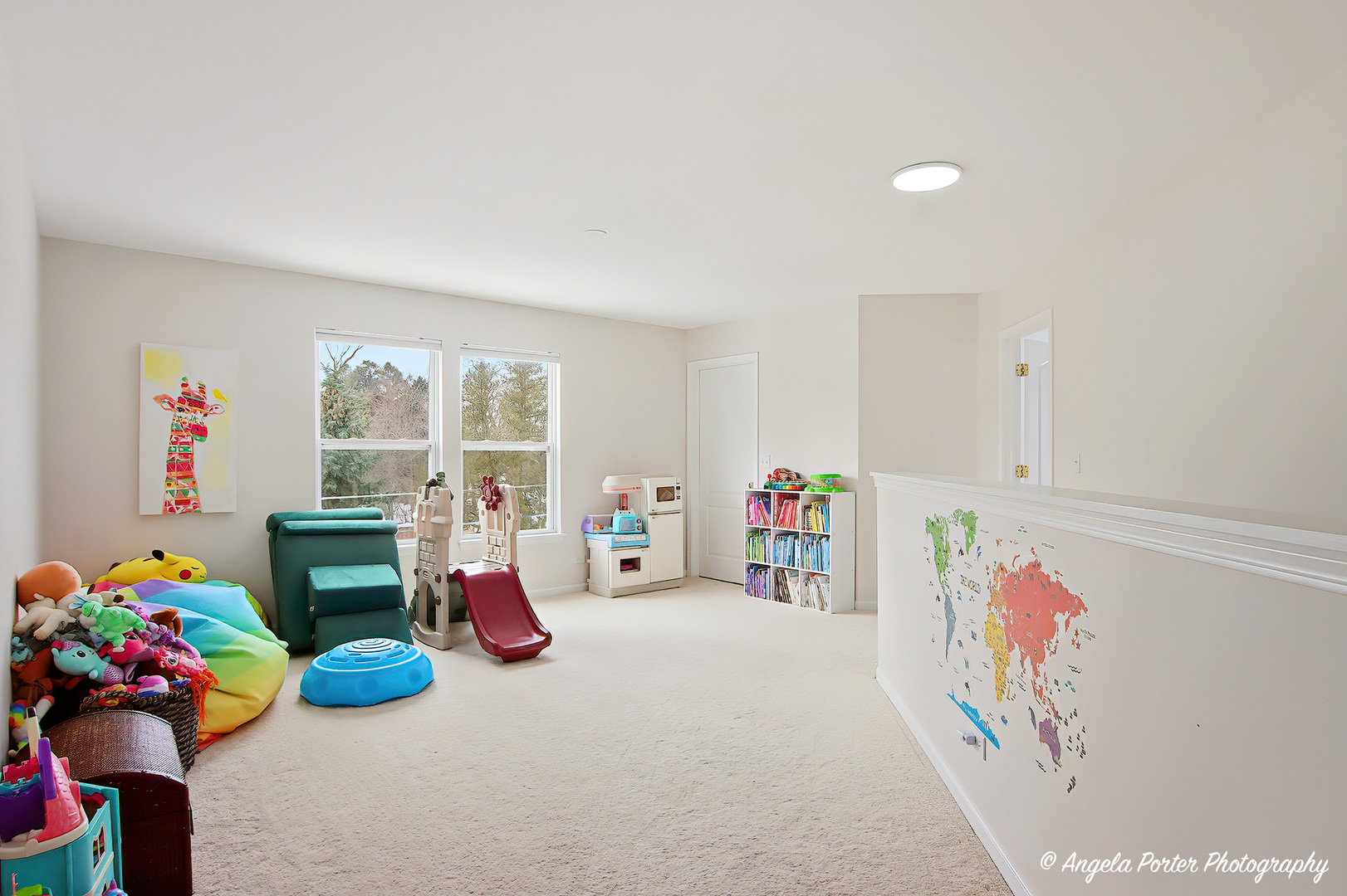 1901 Kennedy Drive, McHenry, IL 60050