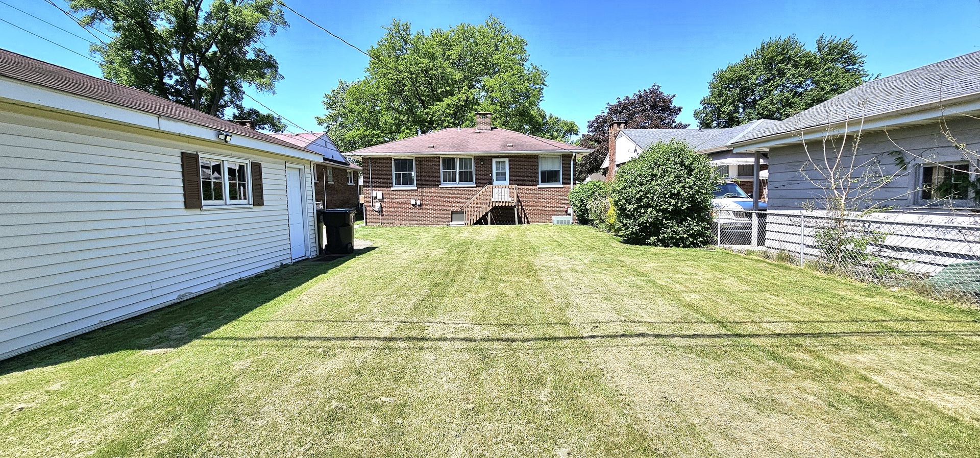 2343 Hawthorne Avenue, Westchester, IL 60154