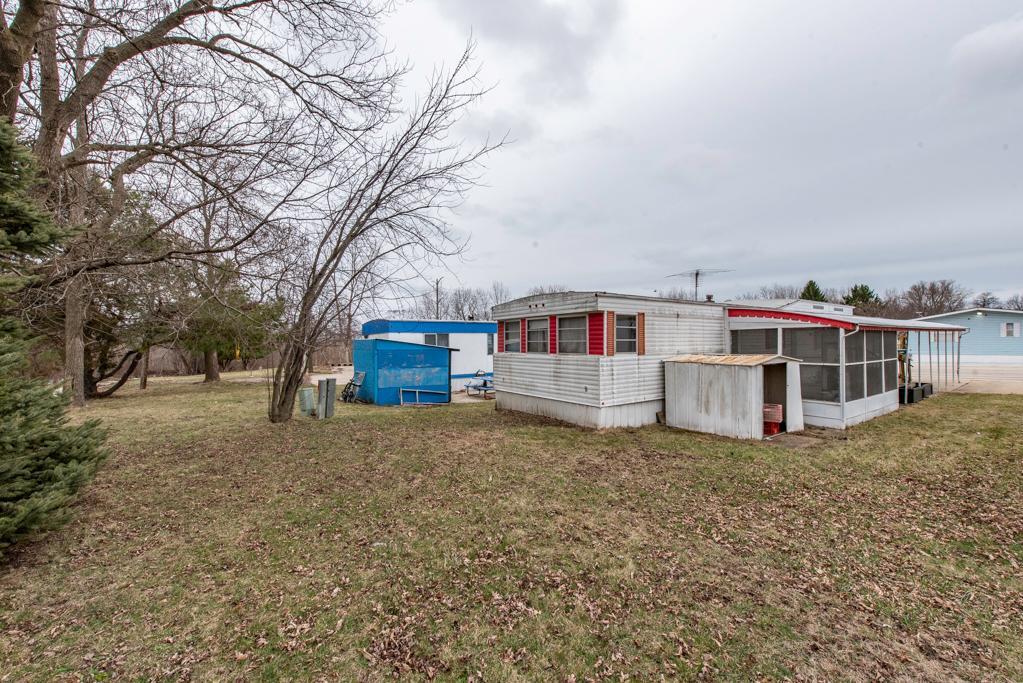 38285 N Sheridan Road #126, Beach Park, IL 60087