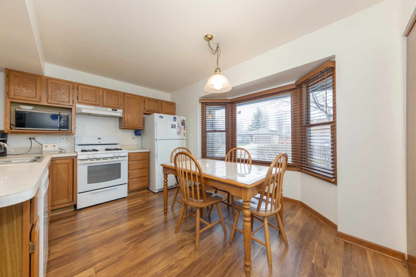 Bolingbrook, IL 60490