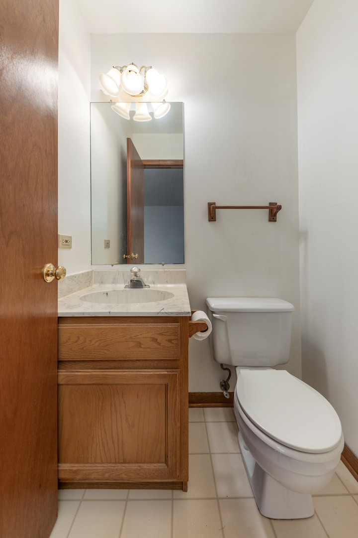 Bolingbrook, IL 60490