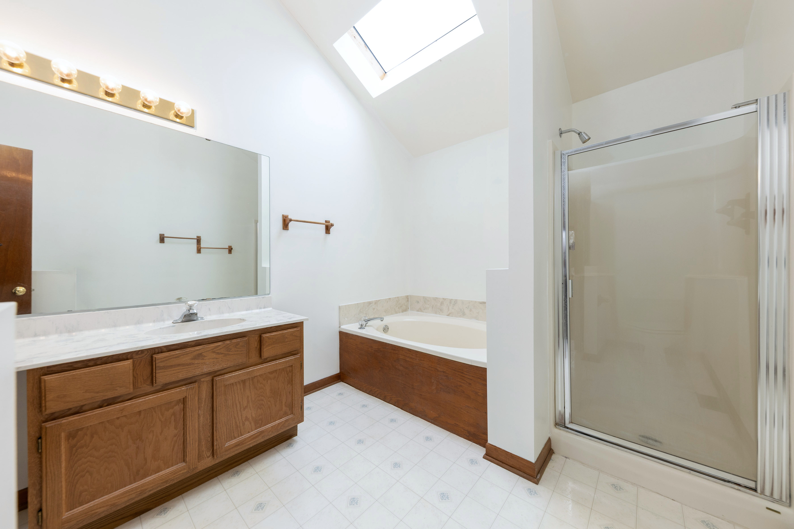 Bolingbrook, IL 60490