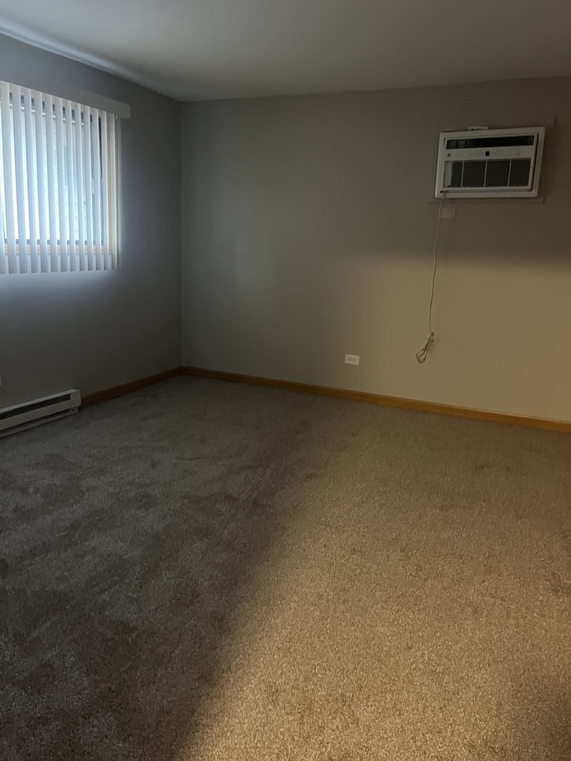 14747 S KENTON Avenue #3C, Midlothian, IL 60445