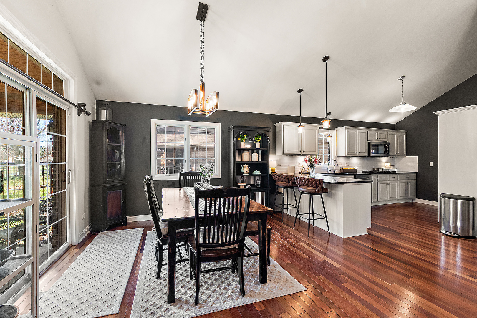 135 Sonoma Road, New Lenox, IL 60451