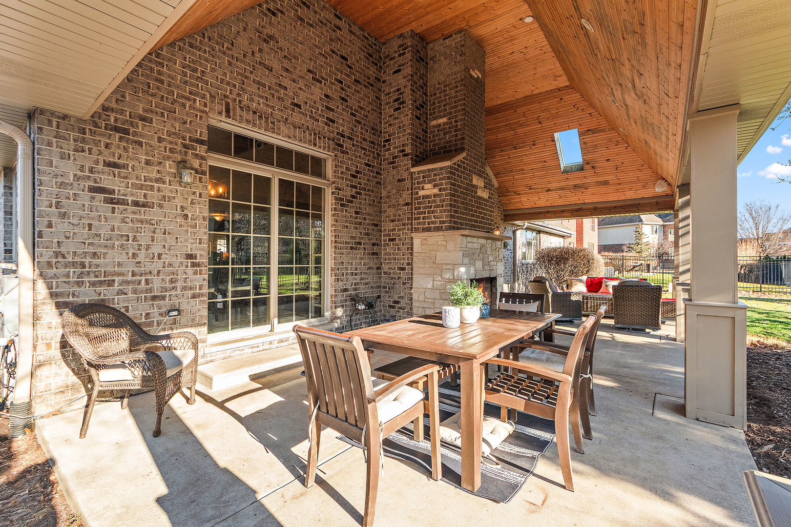 135 Sonoma Road, New Lenox, IL 60451