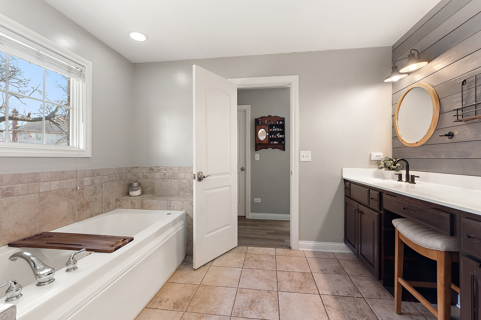 135 Sonoma Road, New Lenox, IL 60451