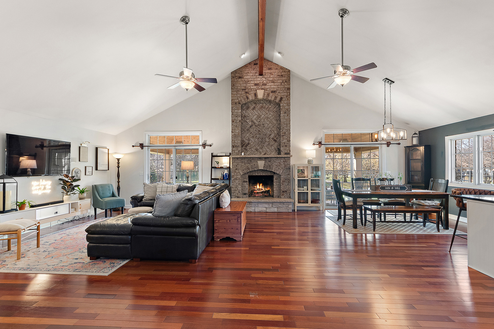 135 Sonoma Road, New Lenox, IL 60451