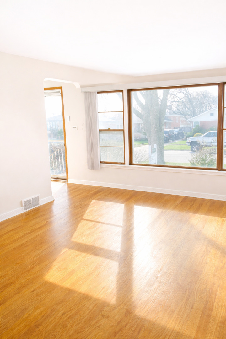 9225 Massasoit Avenue, Oak Lawn, IL 60453