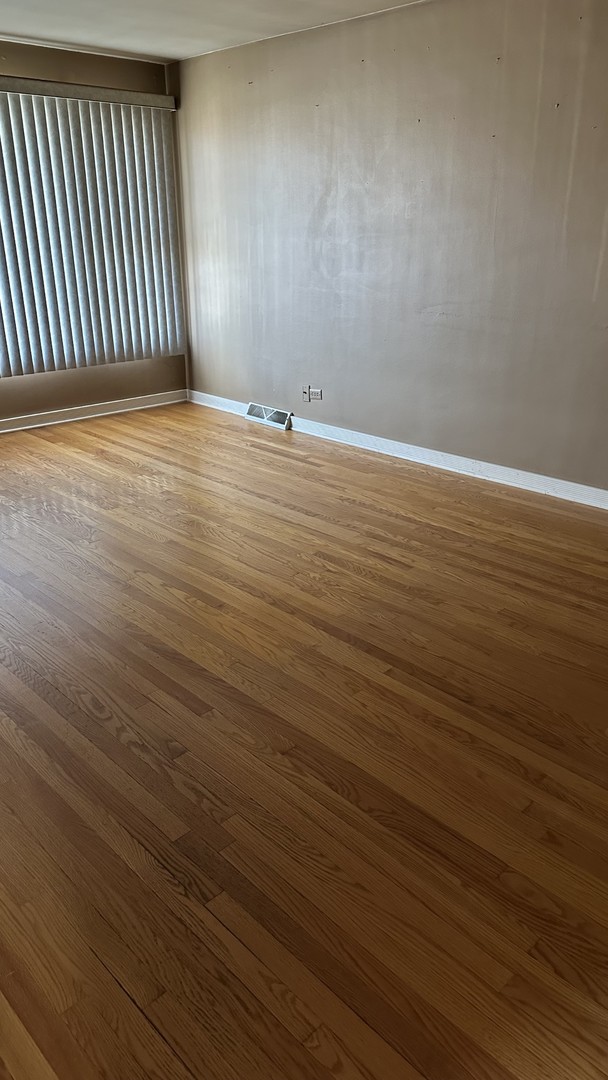 9225 Massasoit Avenue, Oak Lawn, IL 60453