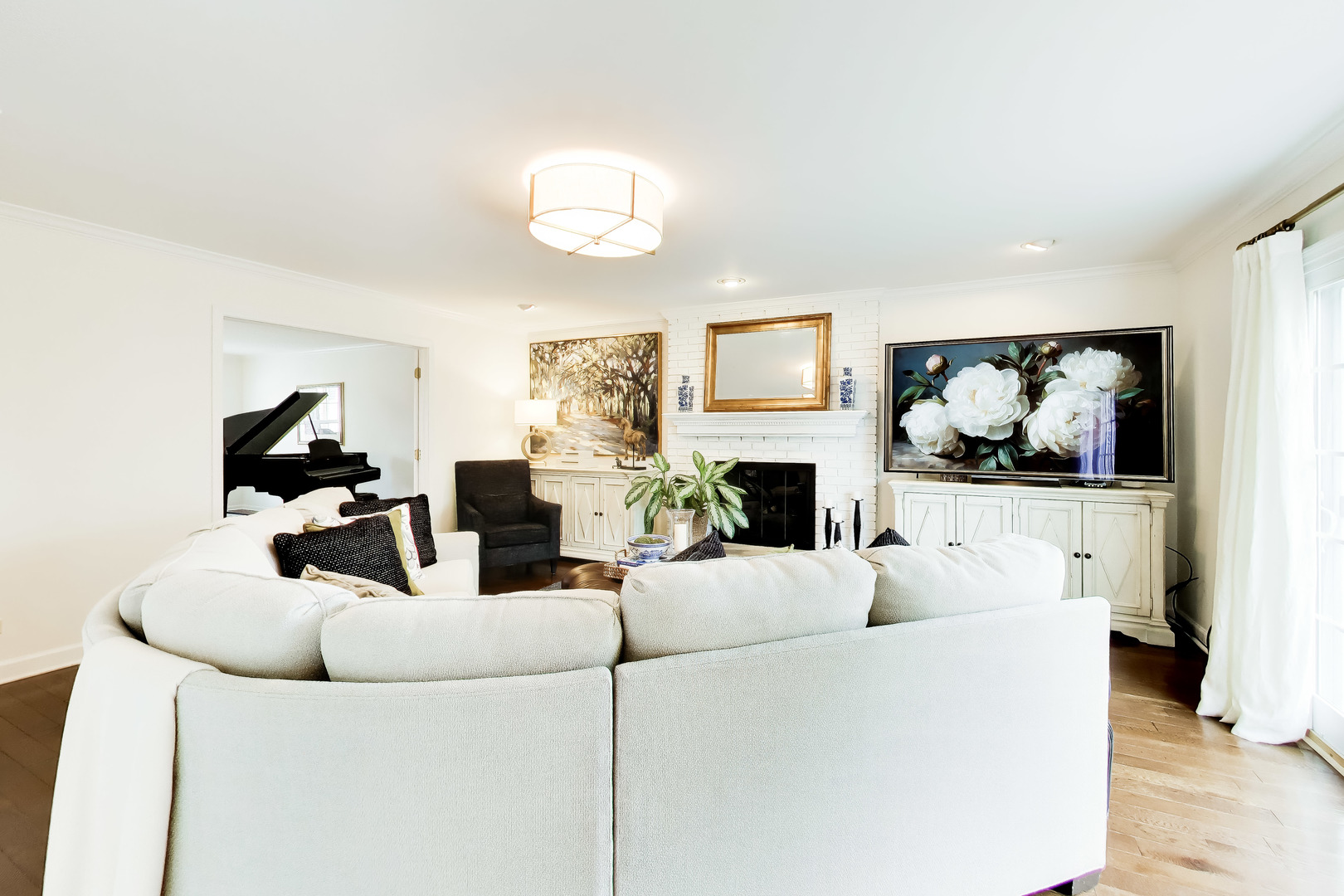 860 S Carriageway Lane, Palatine, IL 60067