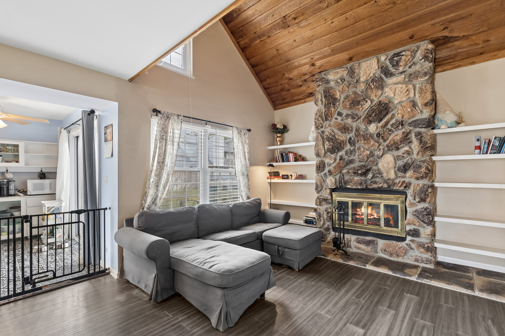 749 Shepard Court #749, Gurnee, IL 60031