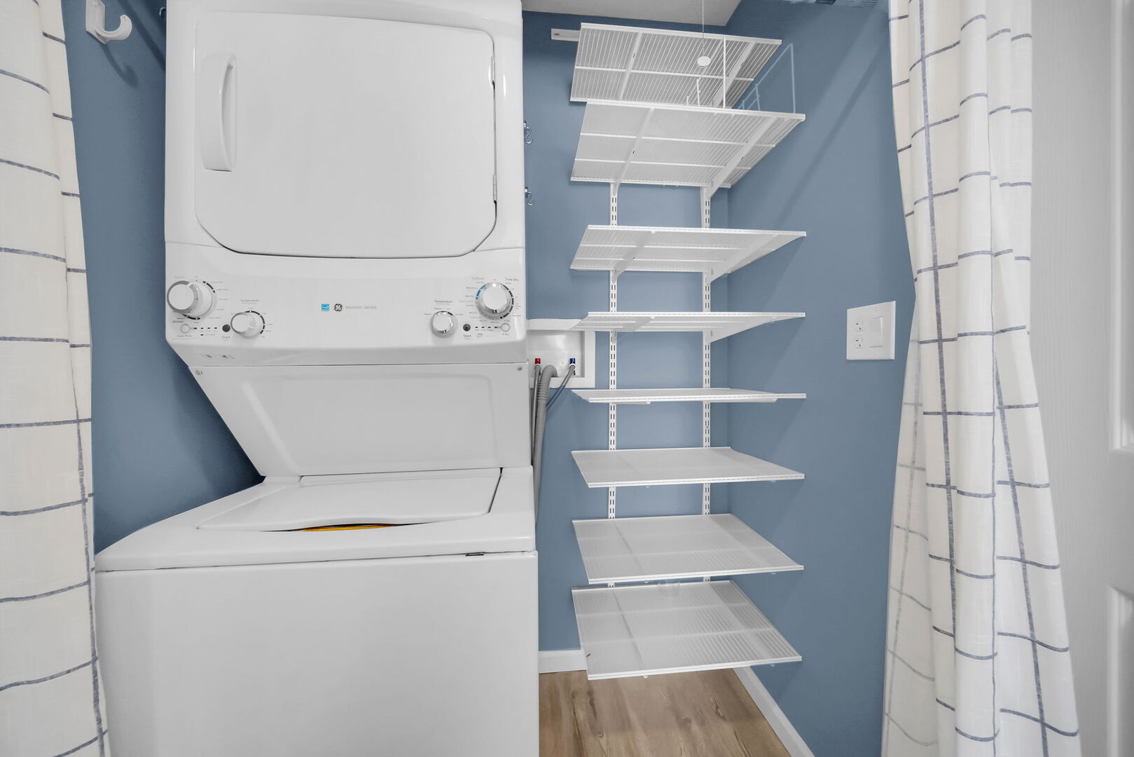 2646 Country Oaks Court, Aurora, IL 60502