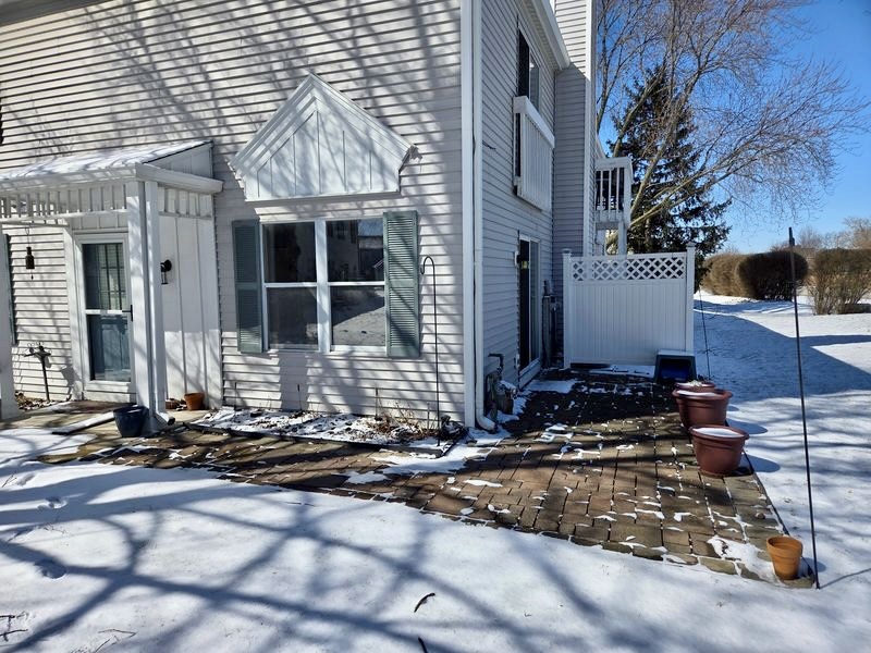 2646 Country Oaks Court, Aurora, IL 60502