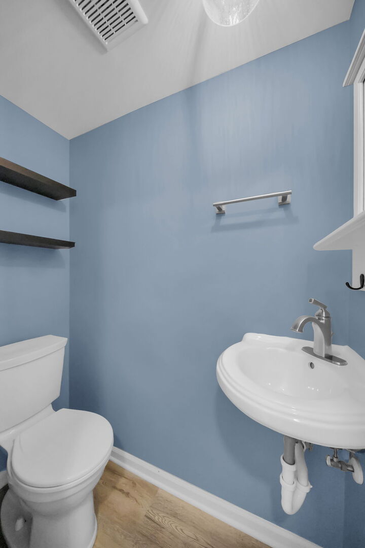 2646 Country Oaks Court, Aurora, IL 60502