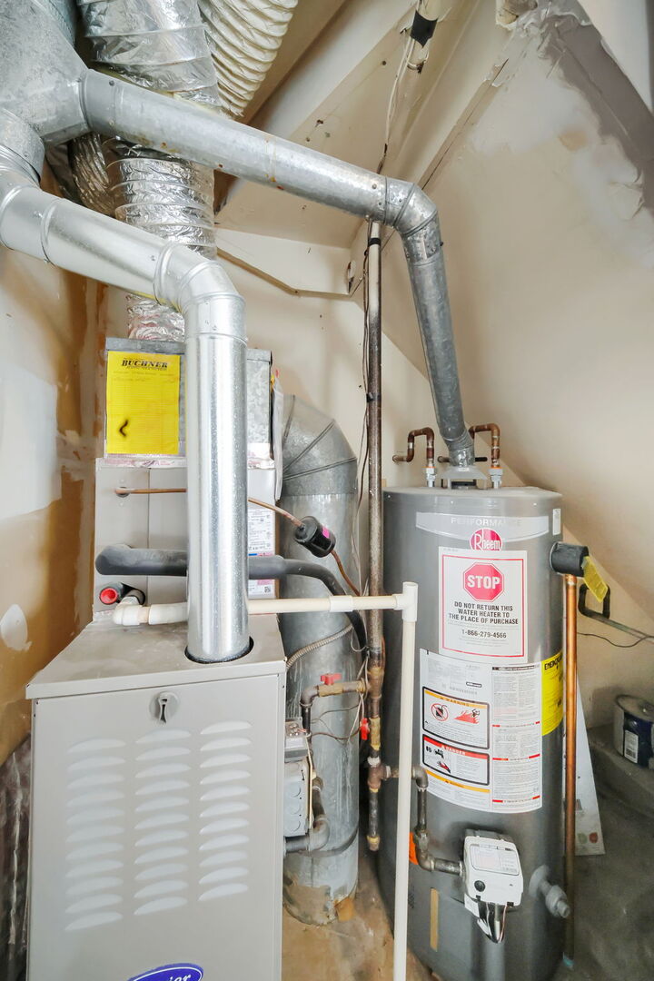 2646 Country Oaks Court, Aurora, IL 60502