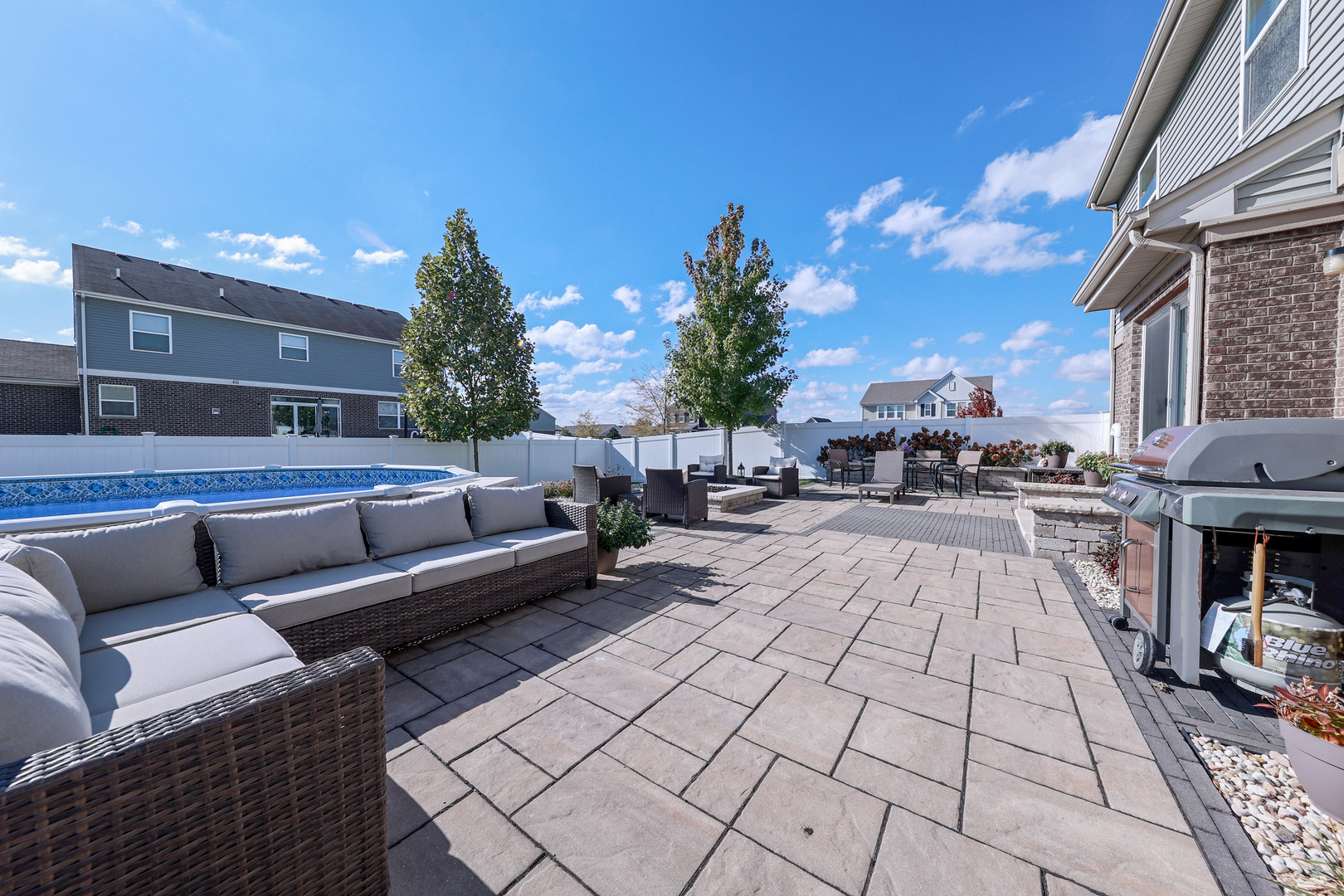 2102 Knightsbridge Lane, New Lenox, IL 60451