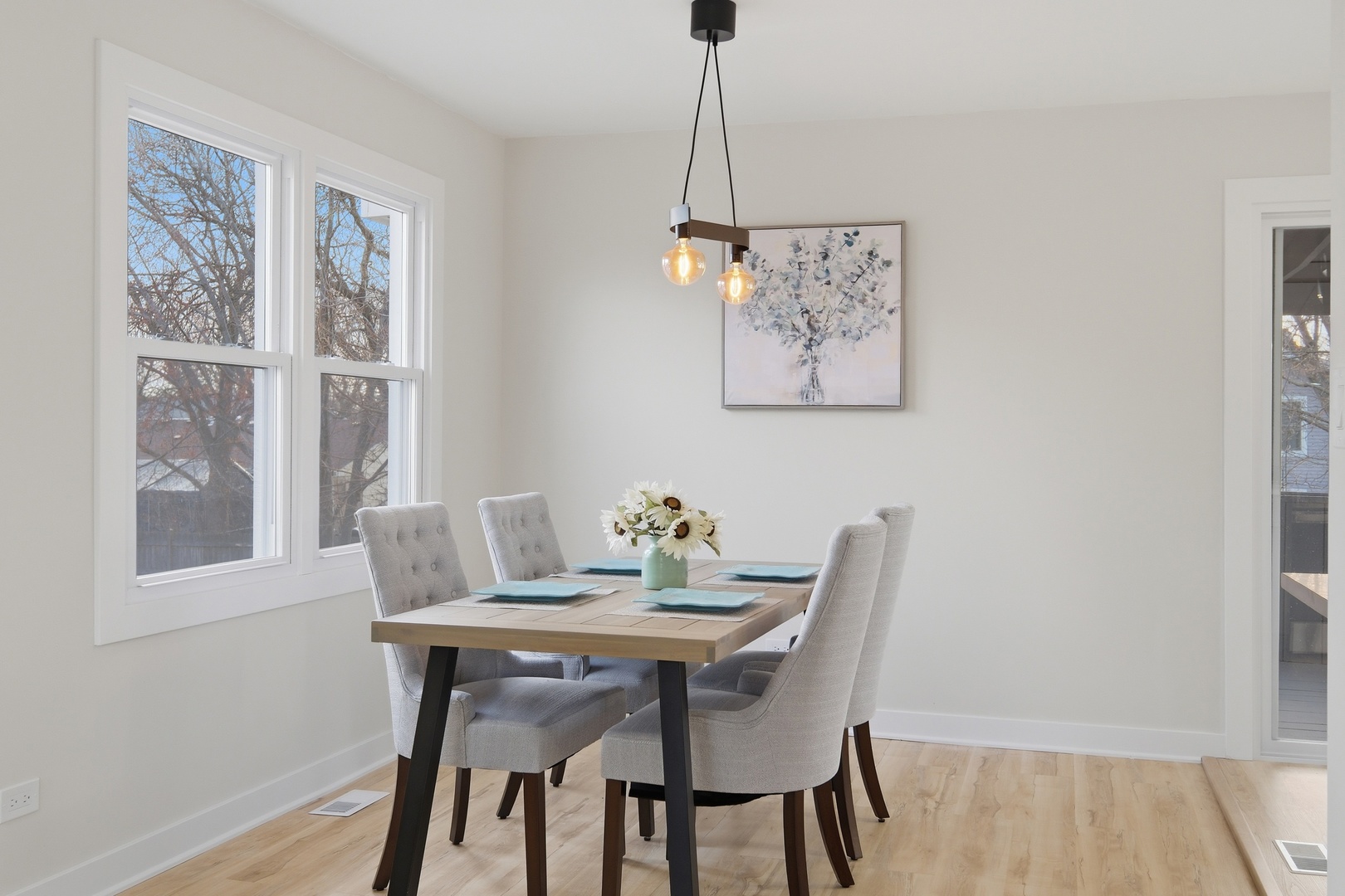 1450 Meyer Road, Hoffman Estates, IL 60169