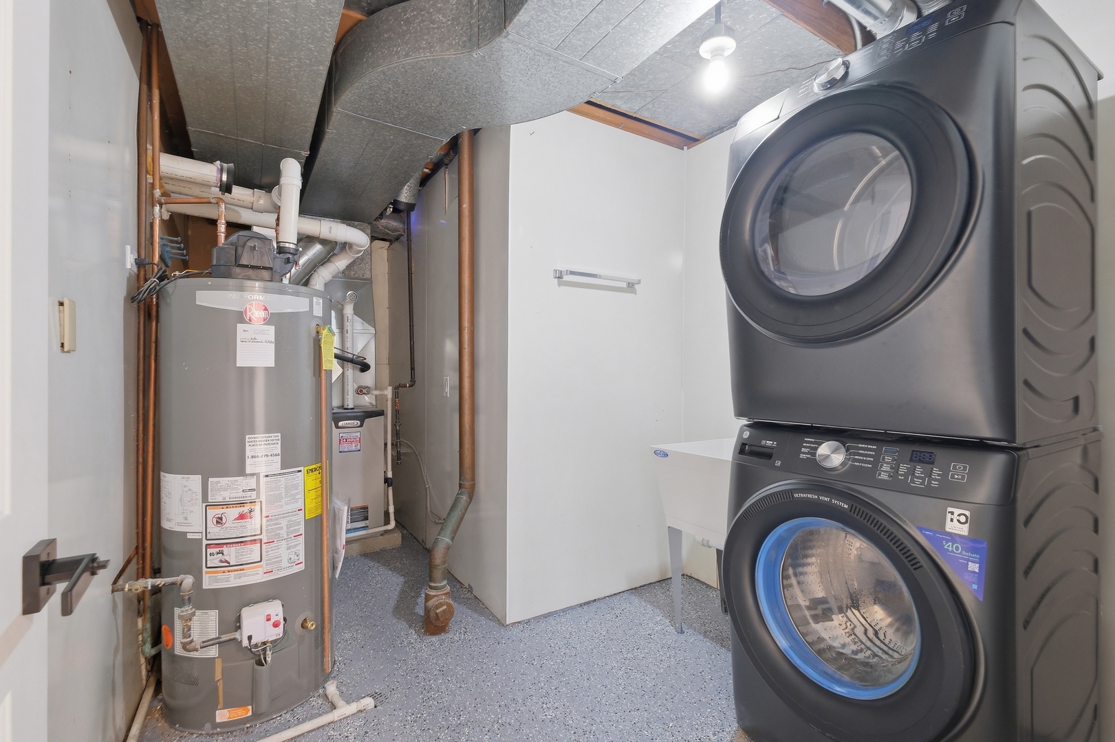 1450 Meyer Road, Hoffman Estates, IL 60169