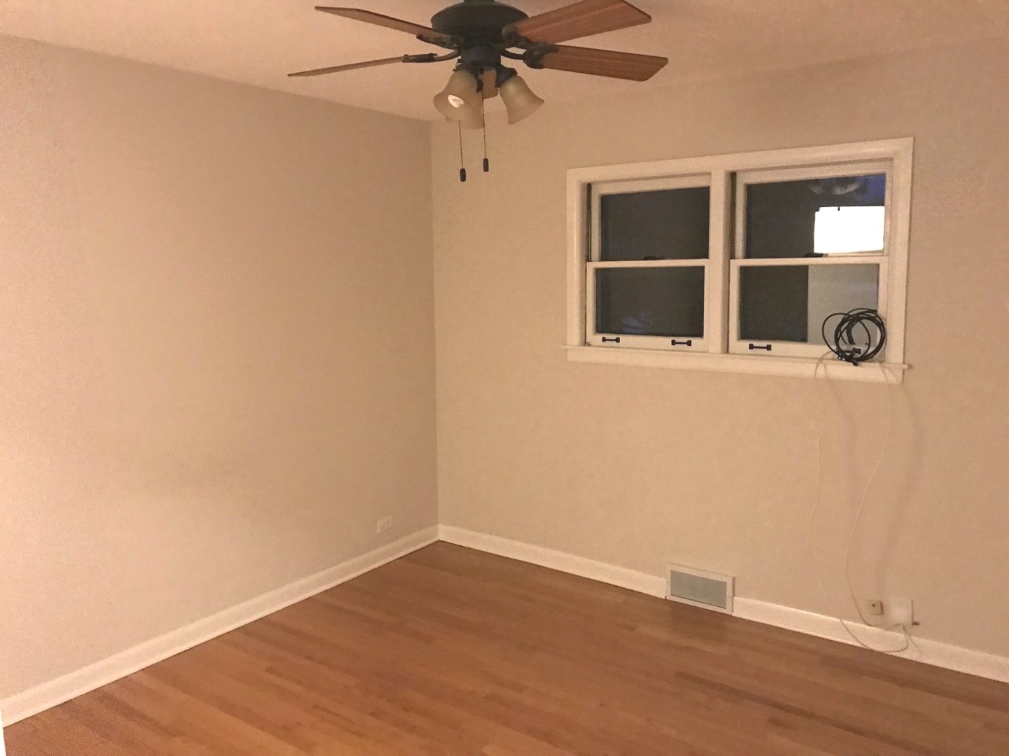 819 Tomawadee Drive, Park Ridge, IL 60068