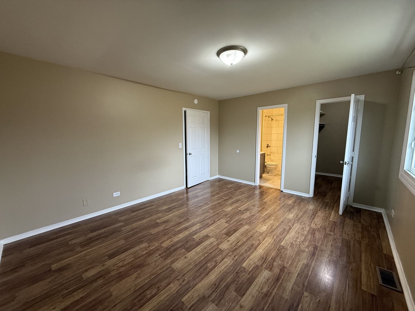 2152 Mallard Lane, Hanover Park, IL 60133