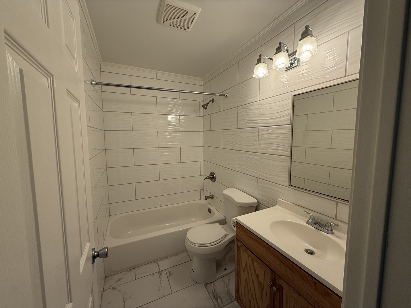 2152 Mallard Lane, Hanover Park, IL 60133