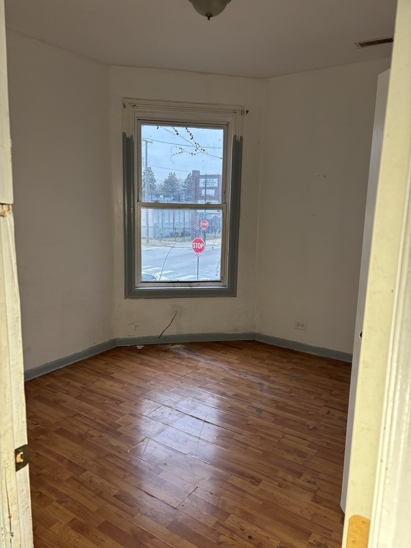 539 W 119th Street, Chicago, IL 60628