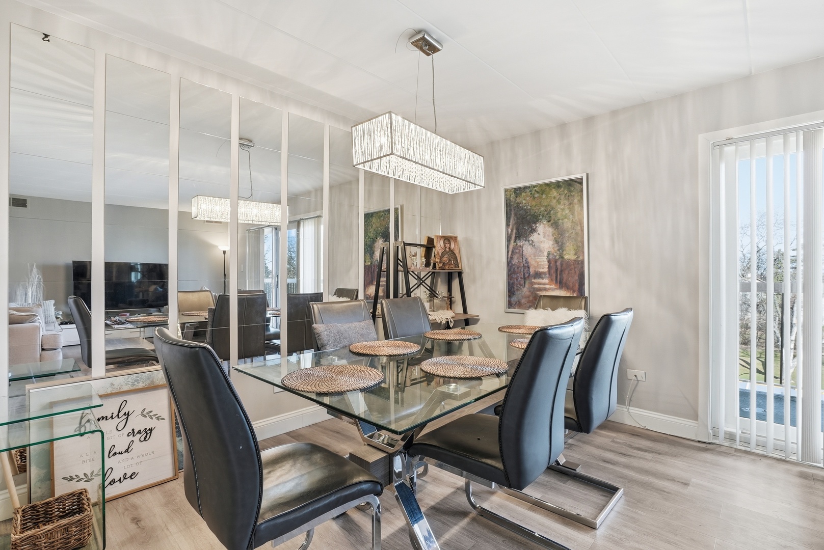 6443 Clarendon Hills Road #402, Willowbrook, IL 60527