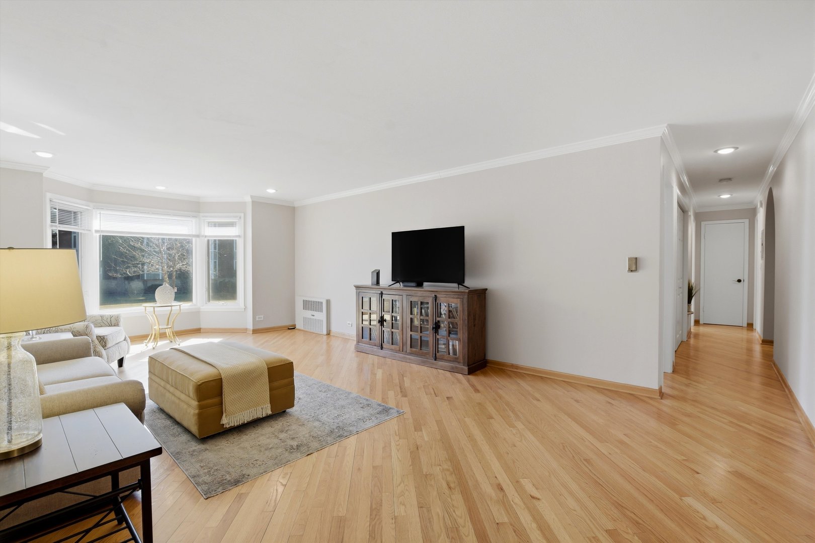 400 Ascot Drive #1E, Park Ridge, IL 60068