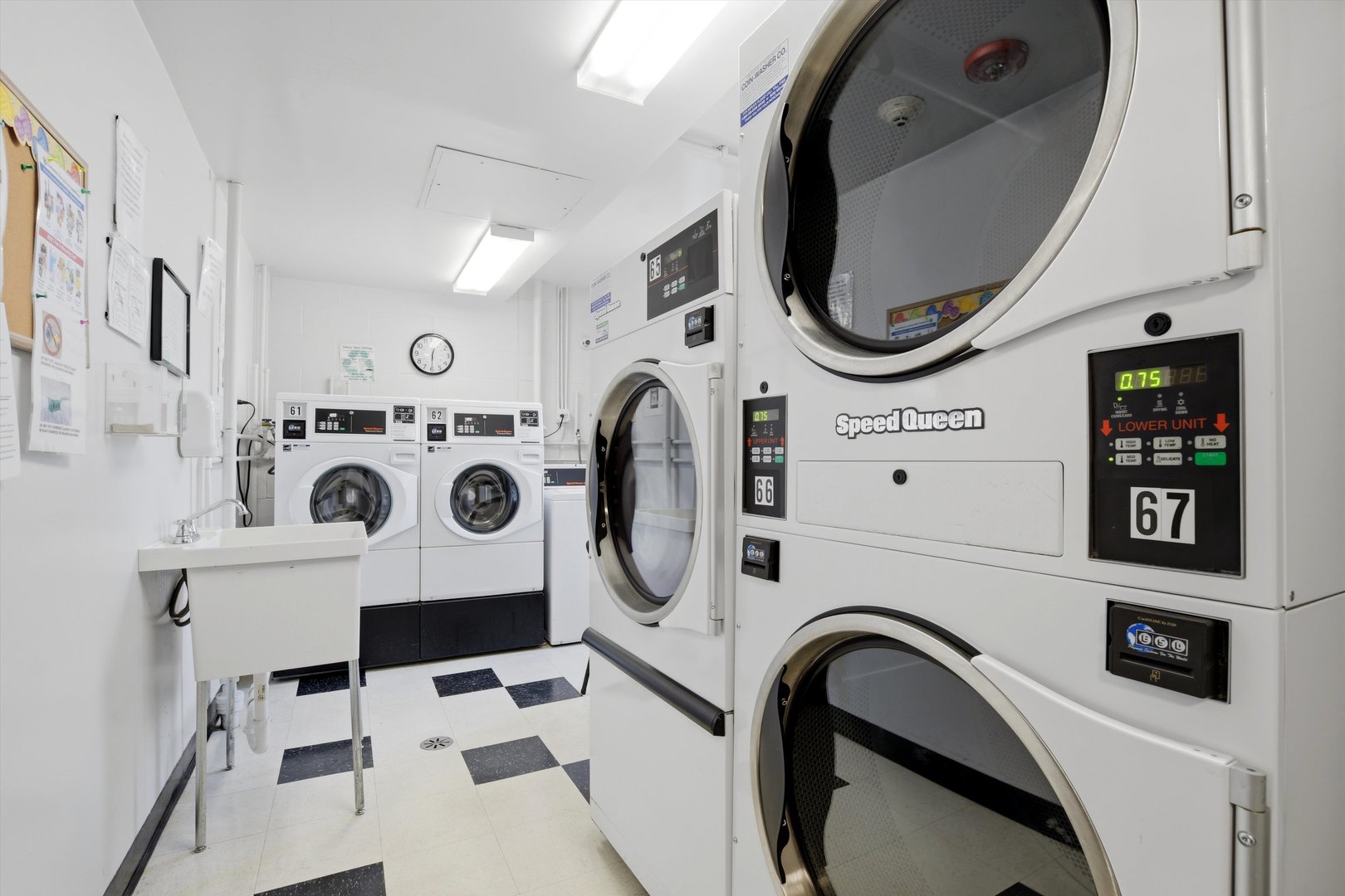 400 Ascot Drive #1E, Park Ridge, IL 60068