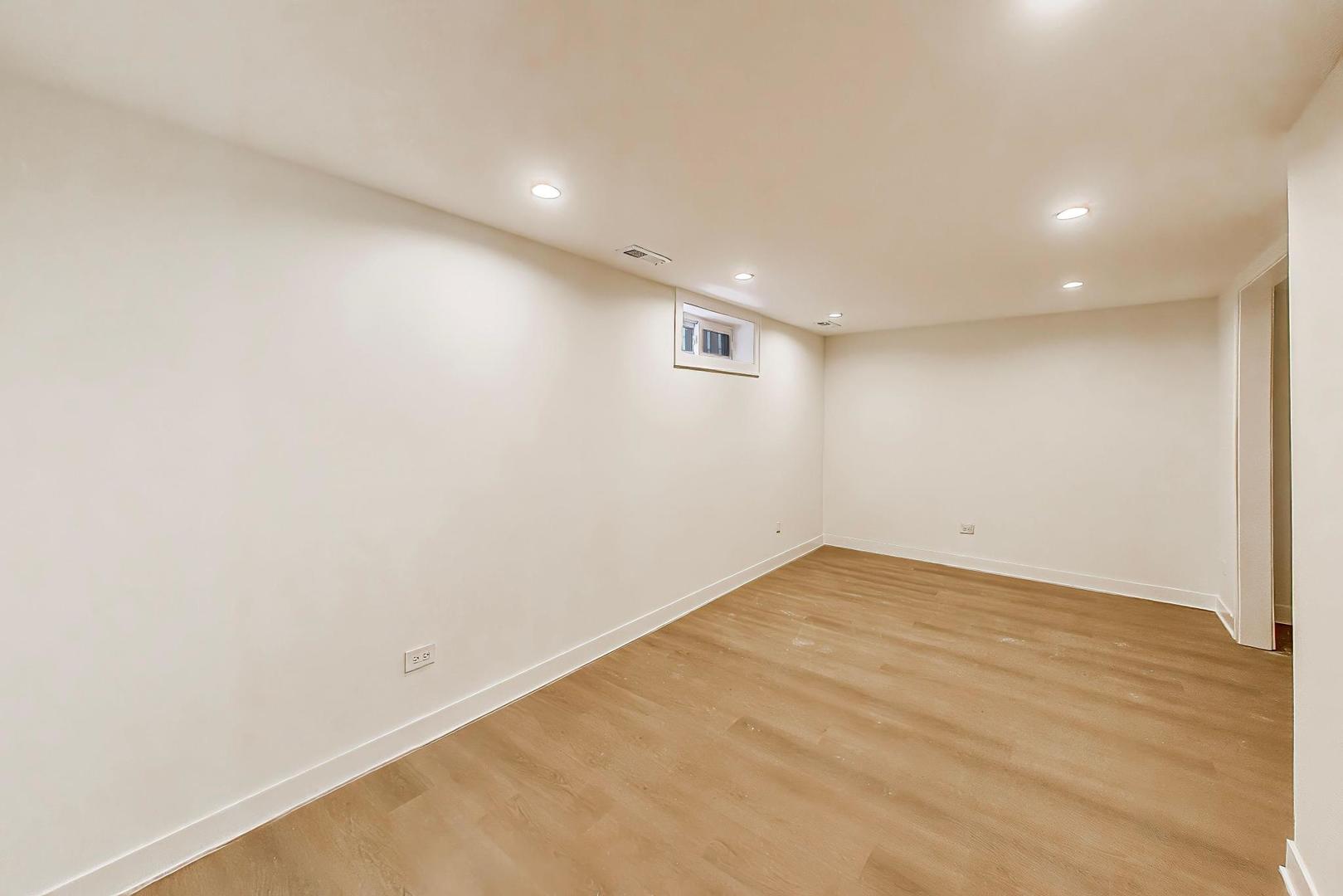 5028 N Oneida Avenue, Norridge, IL 60706